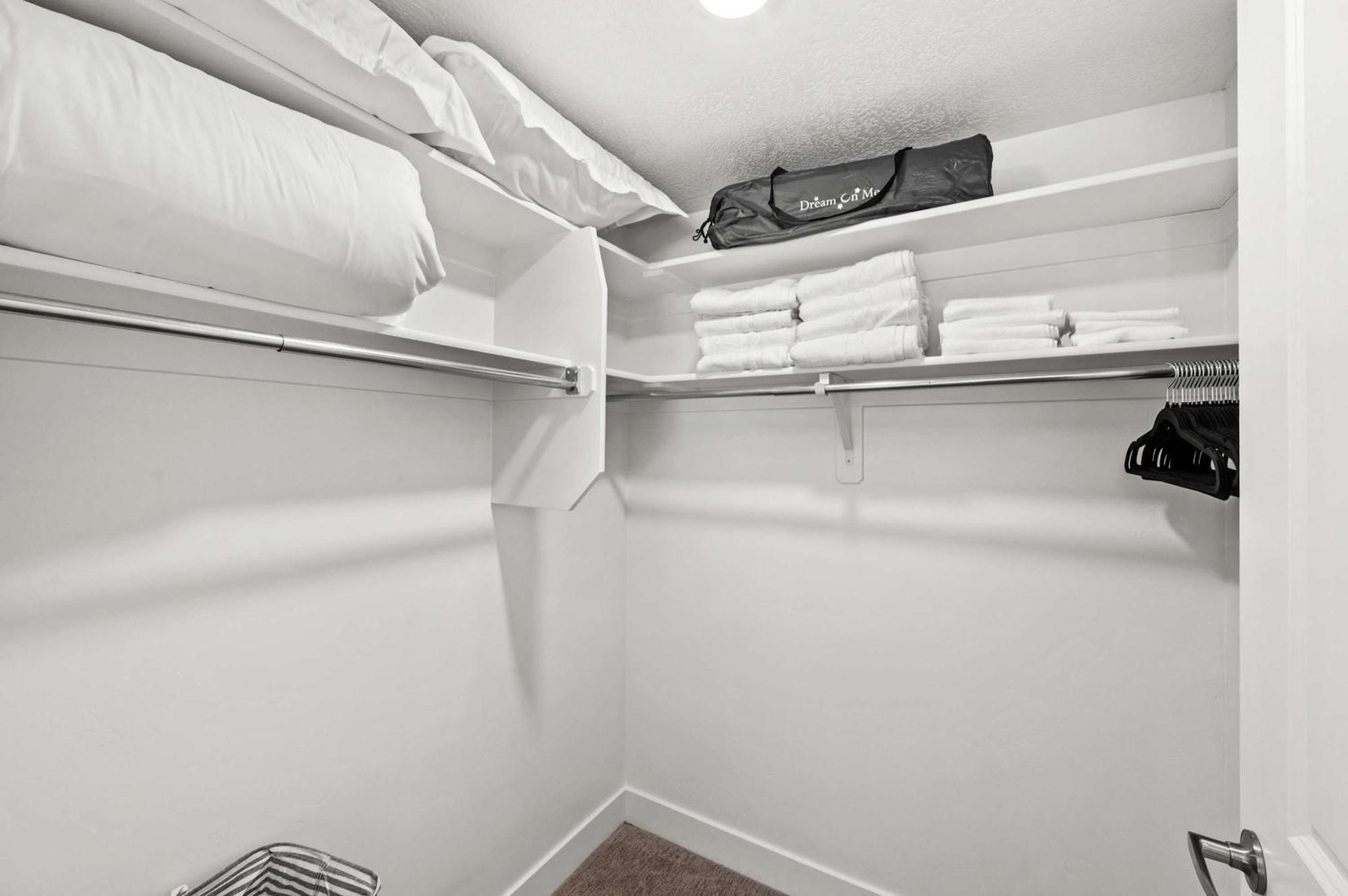 Appartamento Slc Modern Retreat Pool & Parking Salt Lake City